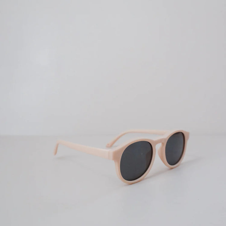 Flexible Frame Sunglasses